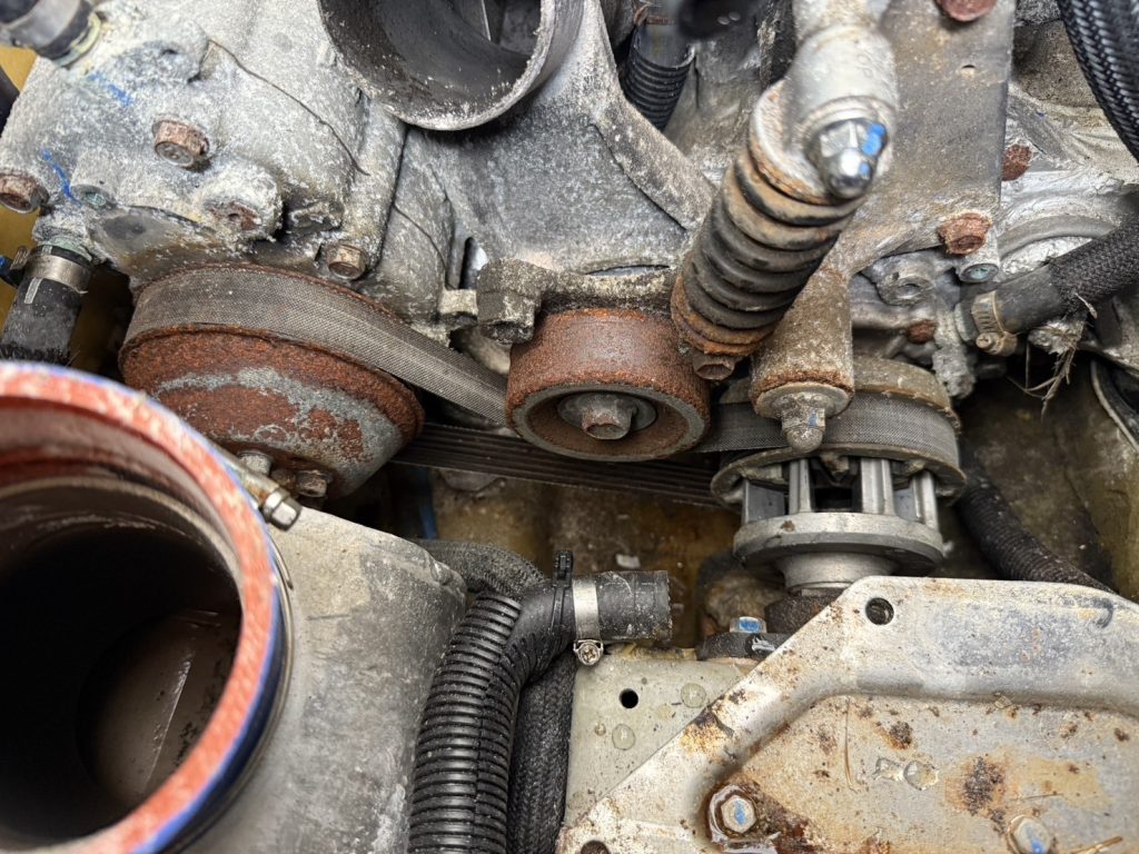 福岡 ジェットスキー 整備前 外観 マリンゲートベタナギ